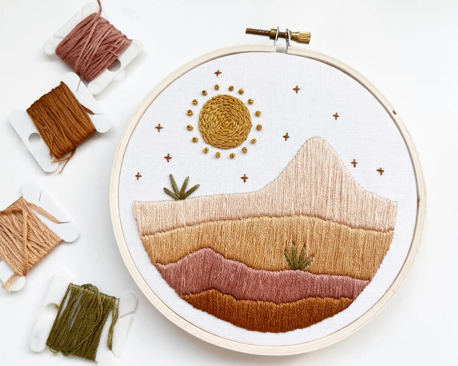 Desert Embroidery Kit Needle + Purl