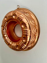 Load image into Gallery viewer, Vintage Copper Jello Mold Tin
