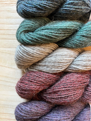 Wool 432 Dark Green Finullgarn Fine Yarn — Norskein Knitting Supply