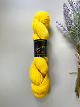 Load image into Gallery viewer, Baby Alpaca Fingering Weight Yarn
