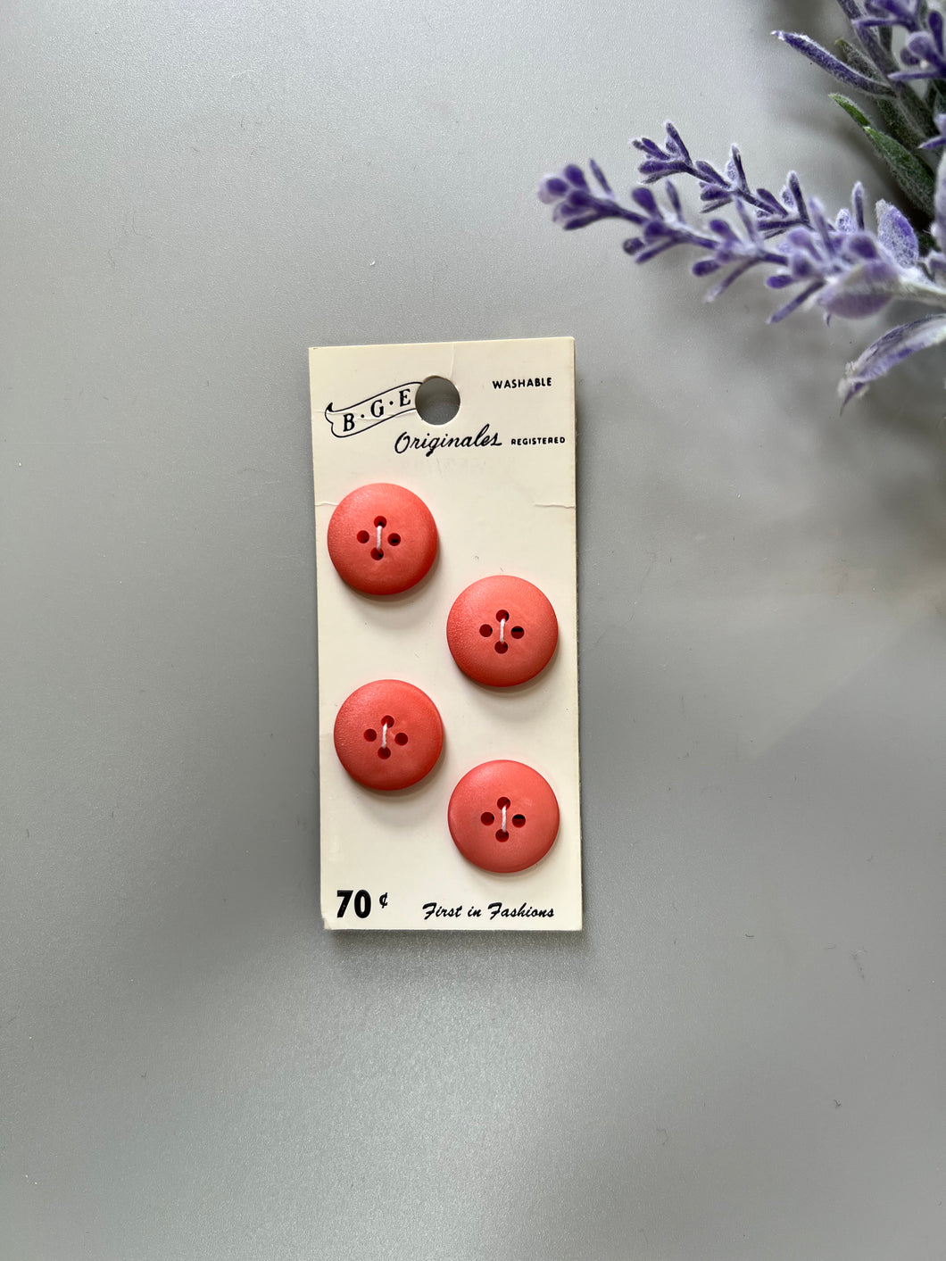 Vintage Buttons, Peach, Style 2