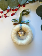 Load image into Gallery viewer, Wool Wreath Ornaments
