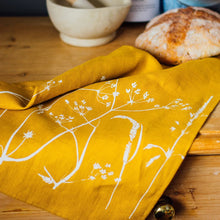 Load image into Gallery viewer, Linen Tea Towels - Hedgerow
