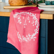 Load image into Gallery viewer, Linen Tea Towels - Wreath
